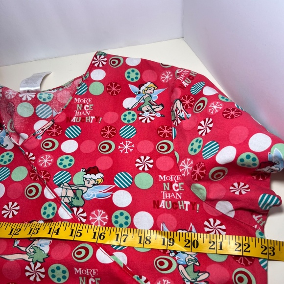 Vintage Disney Fairies Tinkerbell Christmas Scrub Top Size Large - Picture 7 of 7